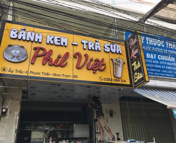 Bảng hiệu quán đồ ăn vặt