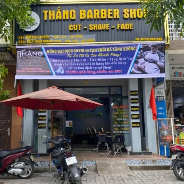 Biển Quảng Cáo Barber Shop Inox Mạ Đen LED RGB bang hieu baber shop 5