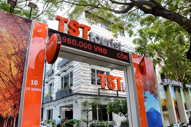 bang-hieu-dich-vu-du-lich-01 bảng hiệu quảng cáo dịch vụ du lịch