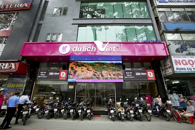 Mẫu Bảng Hiệu Dịch Vụ Du Lịch Đẹp, Ấn Tượng Nhất bang hieu dich vu du lich