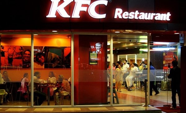 Mẫu Bảng Hiệu Gà Rán, Gà Giòn Đẹp Thu Hút Khách bảng hiệu gà rán KFC