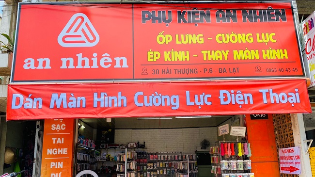 bang-hieu-hiflex-phu-kien-dien-thoai mẫu bảng hiệu phụ kiện điện thoại đẹp