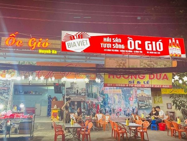 bảng hiệu bạt hiflex quán Ốc