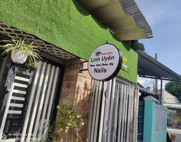 Mẫu Bảng Hiệu Nhỏ Đẹp – Độc Đáo – Tinh Tế mẫu bảng hiệu hình tròn đẹp