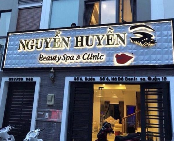 Mẫu Bảng Hiệu Makeup Siêu Đáng Yêu biển hiệu makeup đẹp