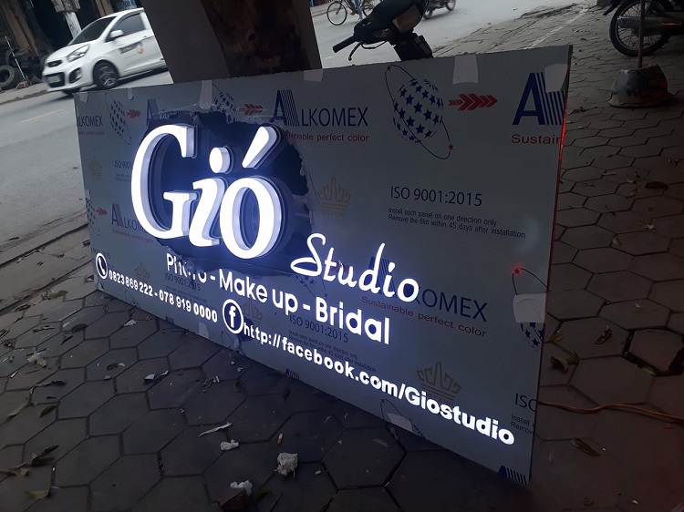 bang-hieu-mica-den-led bang hieu mica den led