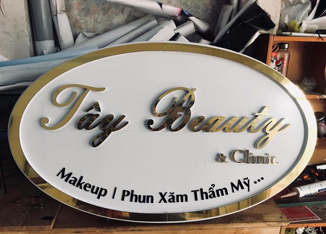 bang-hieu-nho-mica biển hiệu nhỏ mica chữ nổi