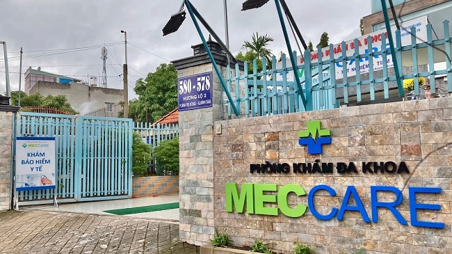 bang-hieu-phong-kham-01 phòng khám MecCare