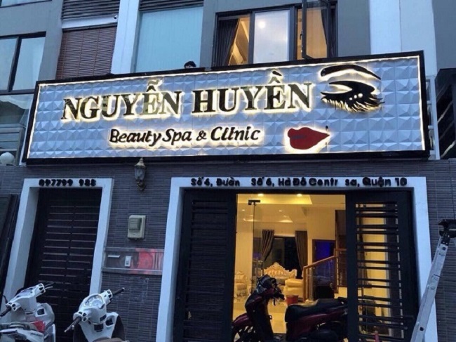 Mẫu Biển Quảng Cáo Phun Xăm Thẩm Mỹ Đẹp bang hieu phun xam tham my