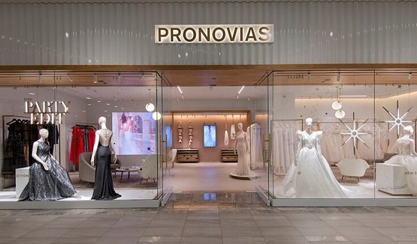 Mẫu Bảng Hiệu Studio Áo Cưới, Chụp Hình Cô Dâu Đẹp Chất liệu làm biển hiệu áo cưới