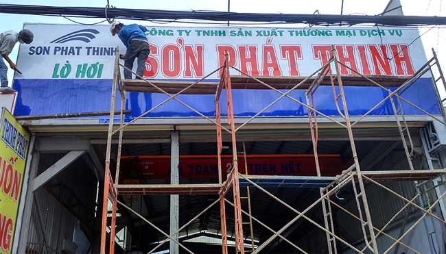 Bảng Hiệu Tôn Dán Decal Giá Chỉ 390k/m2 | Mẫu Đẹp bang hieu ton dan decal