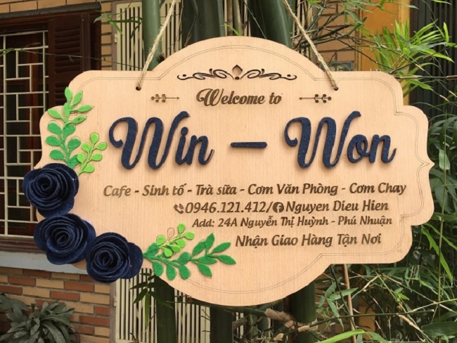 bang-hieu-treo-tuong-bang-go Bảng hiệu treo bằng gỗ