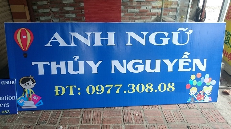 bang-hieu-trung-tam-anh-ngu-bat-hiflex biển hiệu trung tâm anh ngữ bạt Hiflex