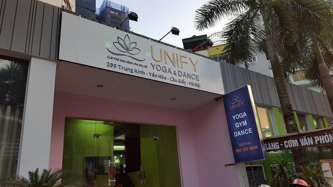 bang-hieu-yoga-01 Biển quảng cáo yoga mica