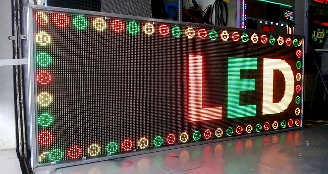 bang-led-dien-tu-3-mau điện tử đèn led 3 màu