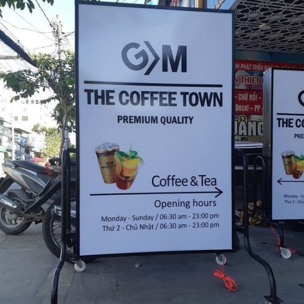 Mẫu Bảng Hiệu Đứng Quảng Cáo Đẹp, Bền, Mới Lạ bảng quảng cáo khung sắt hiflex đứng