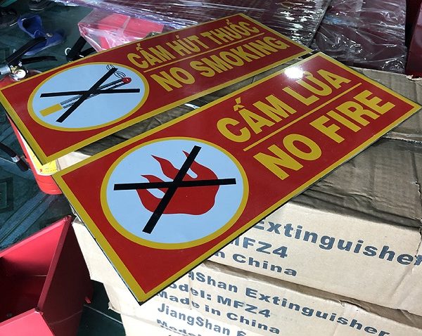 Các loại bảng hiệu PCCC cơ sở kinh doanh cần phải có Biển cấm lửa, cấm hút thuốc PCCC