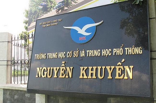 bien-hieu-truong-thpt-thcs biển hiệu trường THPT
