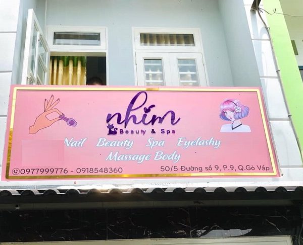 Bảng Hiệu Màu Hồng Dễ Thương Dành Cho Phái Nữ Chất liệu biển hiệu màu hồng