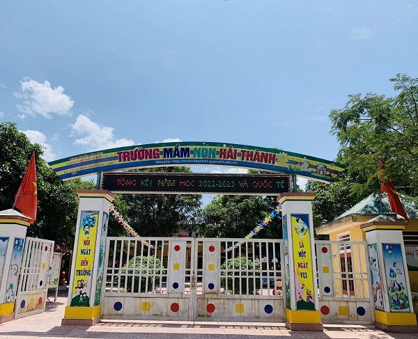 Mẫu Bảng Hiệu Mầm Non Đẹp, Dễ Thương cổng trường mầm non