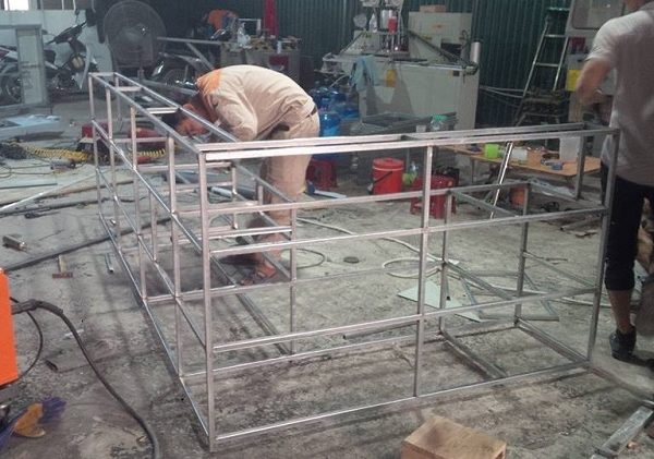 Bảng Hiệu Cỏ Nhân Tạo Đẹp, Mới Lạ Ấn Tượng Nhất Hàn phần khung bạt Hiflex