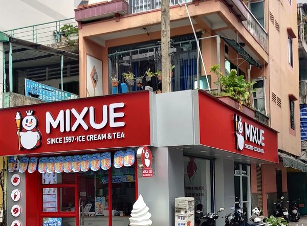 Làm bảng hiệu quán trà sữa