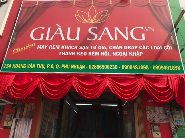 lam-bien-quang-cao-rem-cua làm bảng hiệu rèm cửa