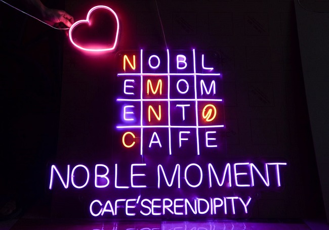 mau-bang-hieu-den-neon biển hiệu đèn neon sign