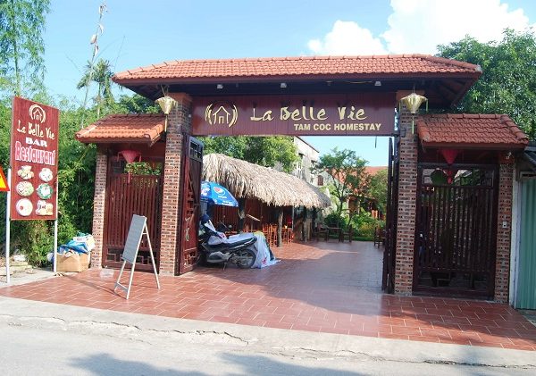 Mẫu Bảng Hiệu Khách Sạn Nhà Nghỉ Đẹp, Sang Trọng mẫu bảng hiệu khách sạn đẹp 02