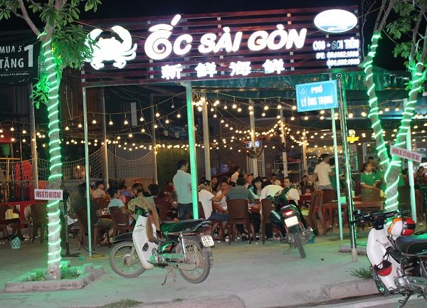 mẫu bảng hiệu quán ốc