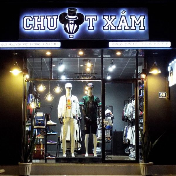 Mẫu Bảng Hiệu Shop Quần Áo Thời Trang Đẹp Nhất 2023 biển quảng cáo shop quần áo đẹp