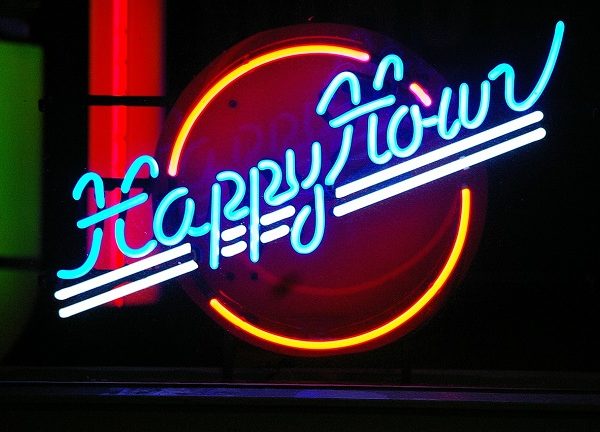 Mẫu Bảng Hiệu Tròn – Biển Vẫy Tròn Đẹp, Độc Đáo mẫu biển hiệu tròn đẹp