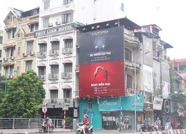 mẫu biển hiệu dọc đẹp