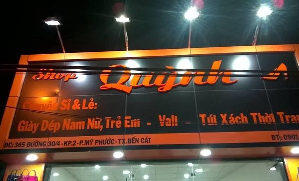 Mẫu Biển Quảng Cáo Shop Giày Dép Đẹp, Ấn Tượng mẫu bảng hiệu shop giày dép
