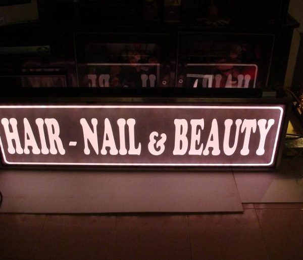 Mẫu Bảng Hiệu Spa Chăm Sóc Da, Thẩm Mỹ Đẹp Nhất biển hiệu tiệm tóc hộp đèn