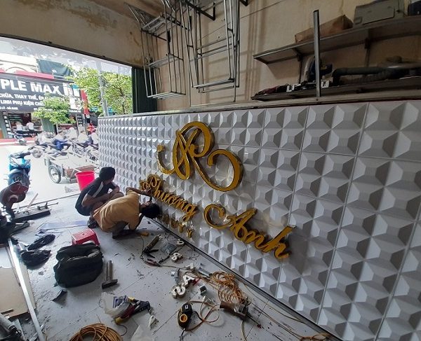 Làm Biển Quảng Cáo Giá Rẻ Tại TP Hồ Chí Minh nơi làm biển quảng cáo uy tín