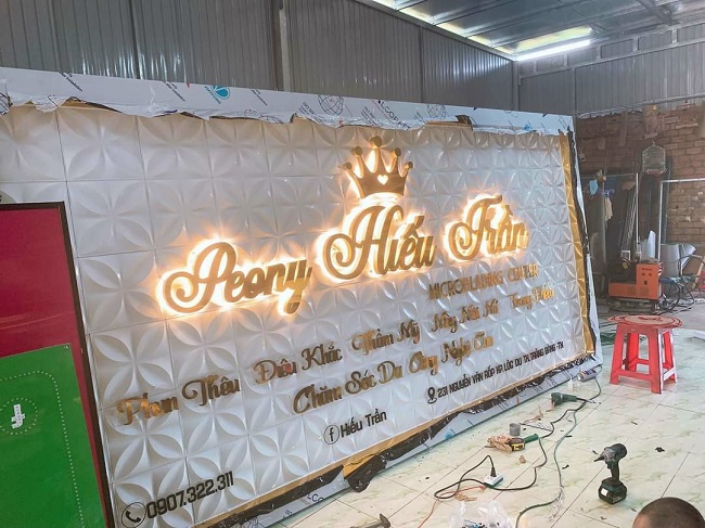 thi-cong-tam-op-3d-kim-loai Thi công tấm ốp 3D kim loại