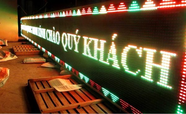 Biển Quảng Cáo Điện Tử Siêu Sáng, Giá Tốt 2025 uu diem cua bang dien tu