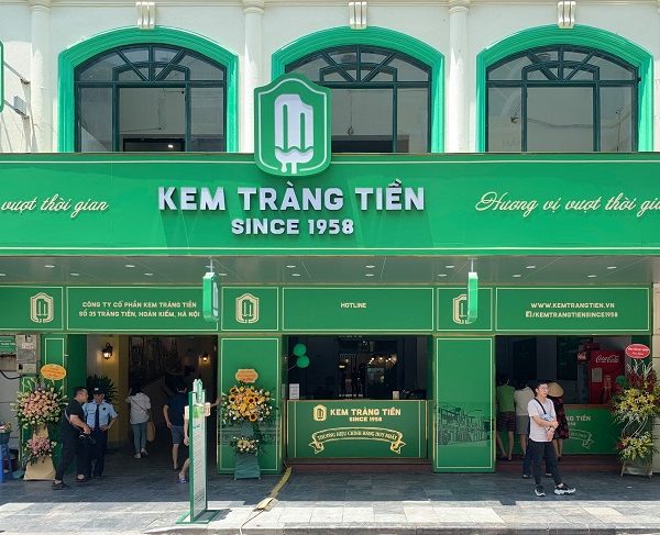 Mẫu Bảng Hiệu Kem Tươi Đẹp, Ấn Tượng, Độc Đáo vai trò biển quảng cáo kem tươi