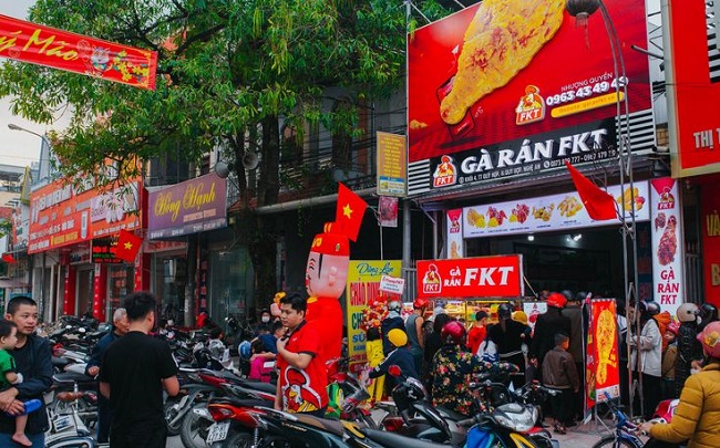 vai-tro-cua-bang-hieu-ga-ran vai trò bảng hiệu gà rán