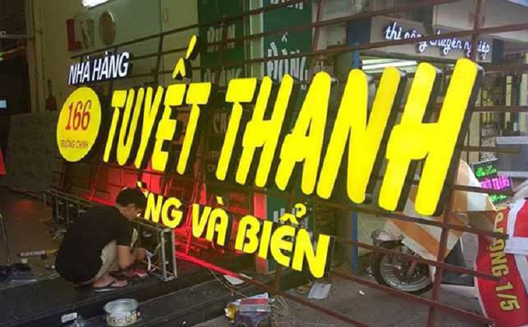 y-tuong-lam-bang-hieu-nha-hang ý tưởng thiết kế biển quảng cáo nhà hàng, quán ăn