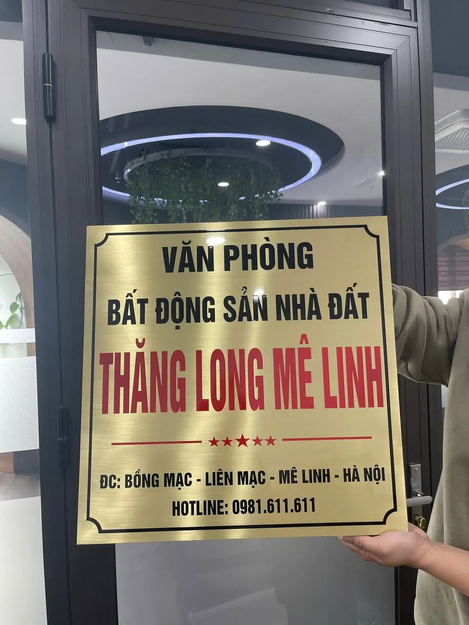 Biển công ty, biển hộ kinh doanh giá rẻ 2026